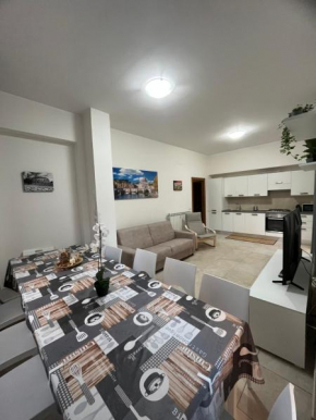 Monti Royal Apartment